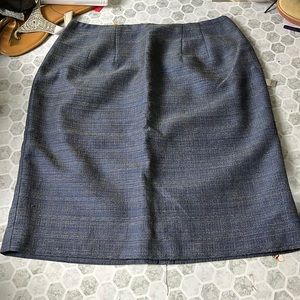 Norton Petites McNaughton Sz 4P Lightweight Back Zip Blue Skirt